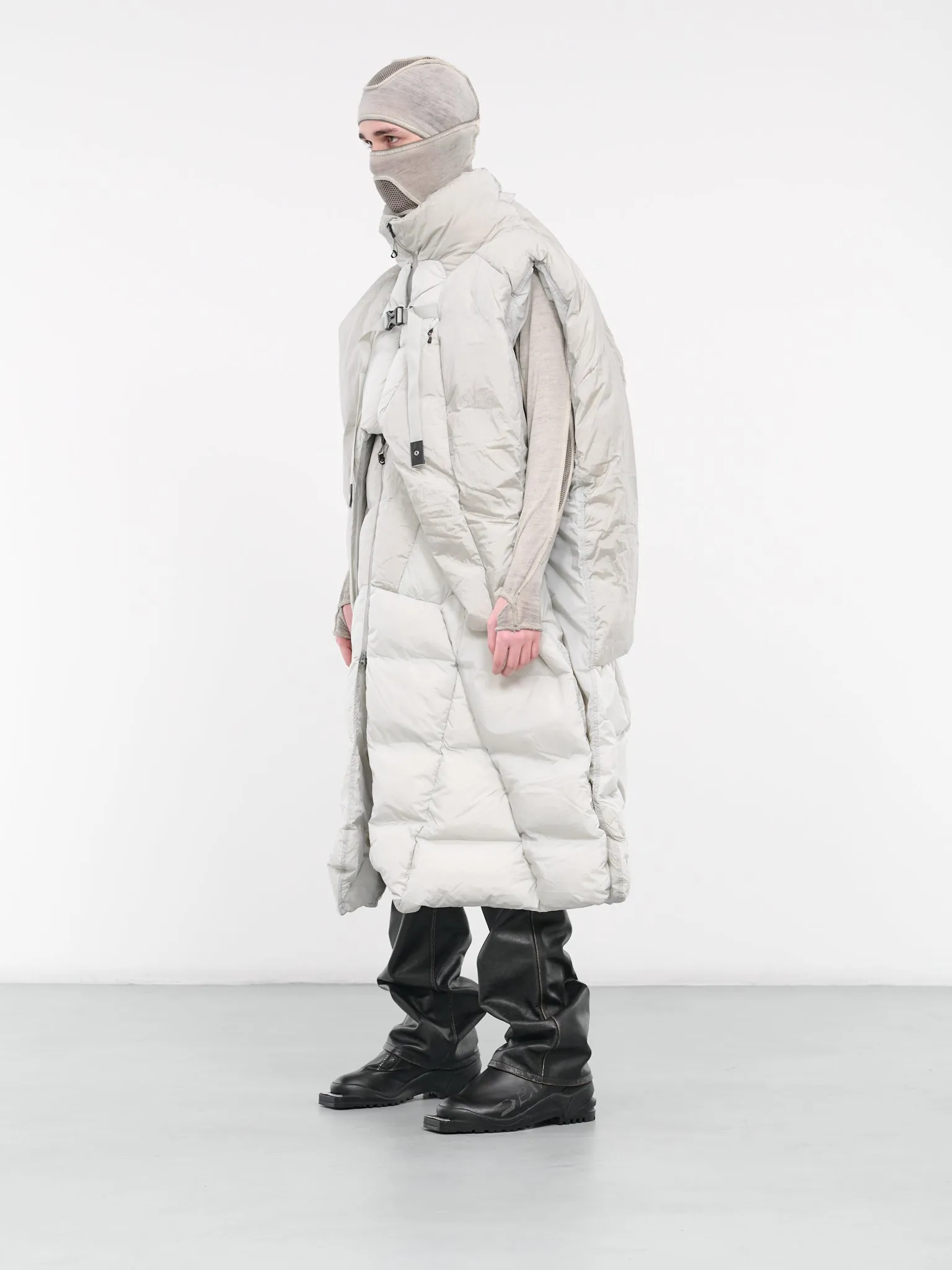 'Soda' Arctic Apex Exfor Cloak (IM08023-1-FD-LIGHT-GREY)