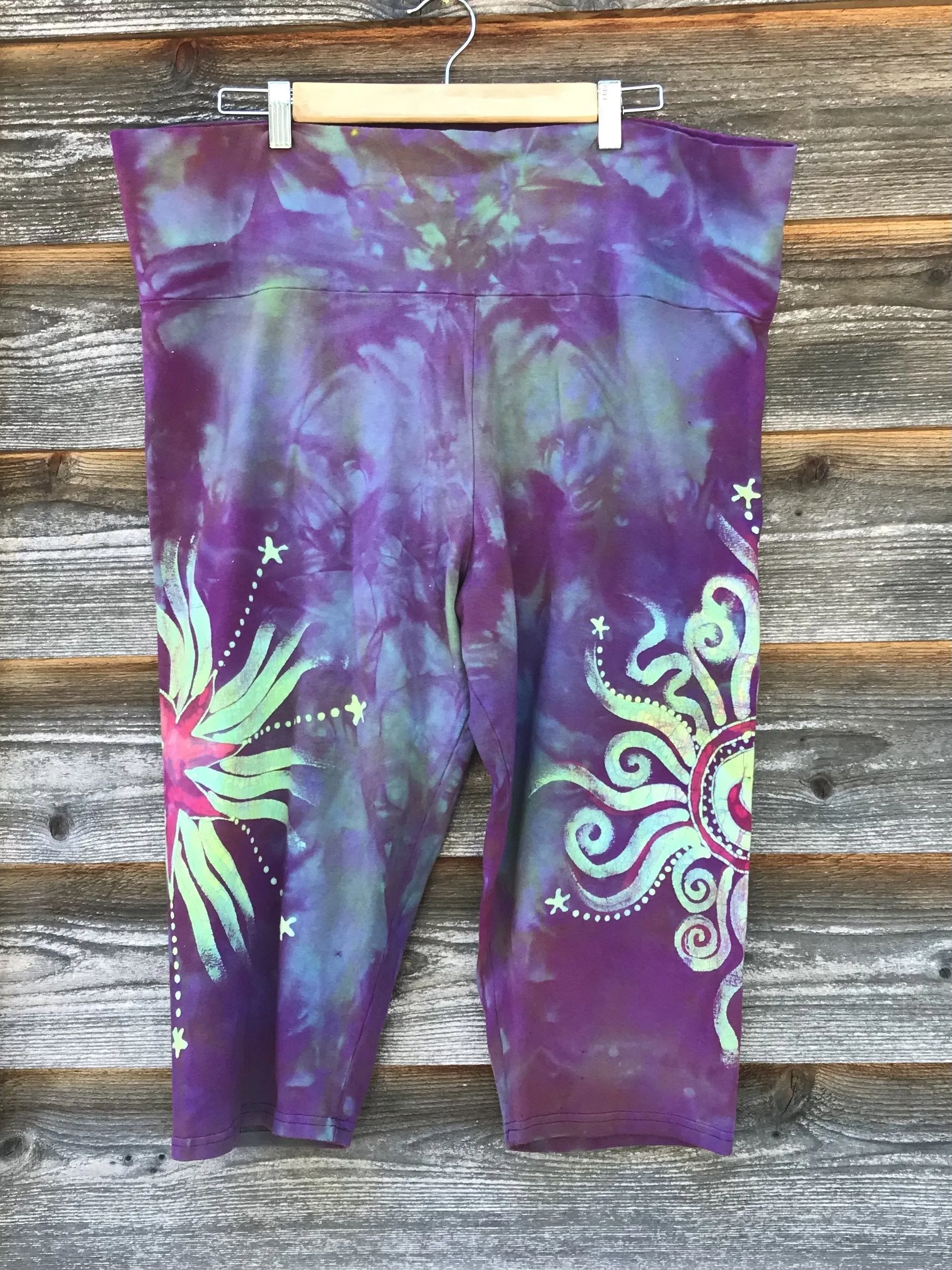 Sunrise Moon Star Batik CAPRI Stretchy Pants - 3X ONLY